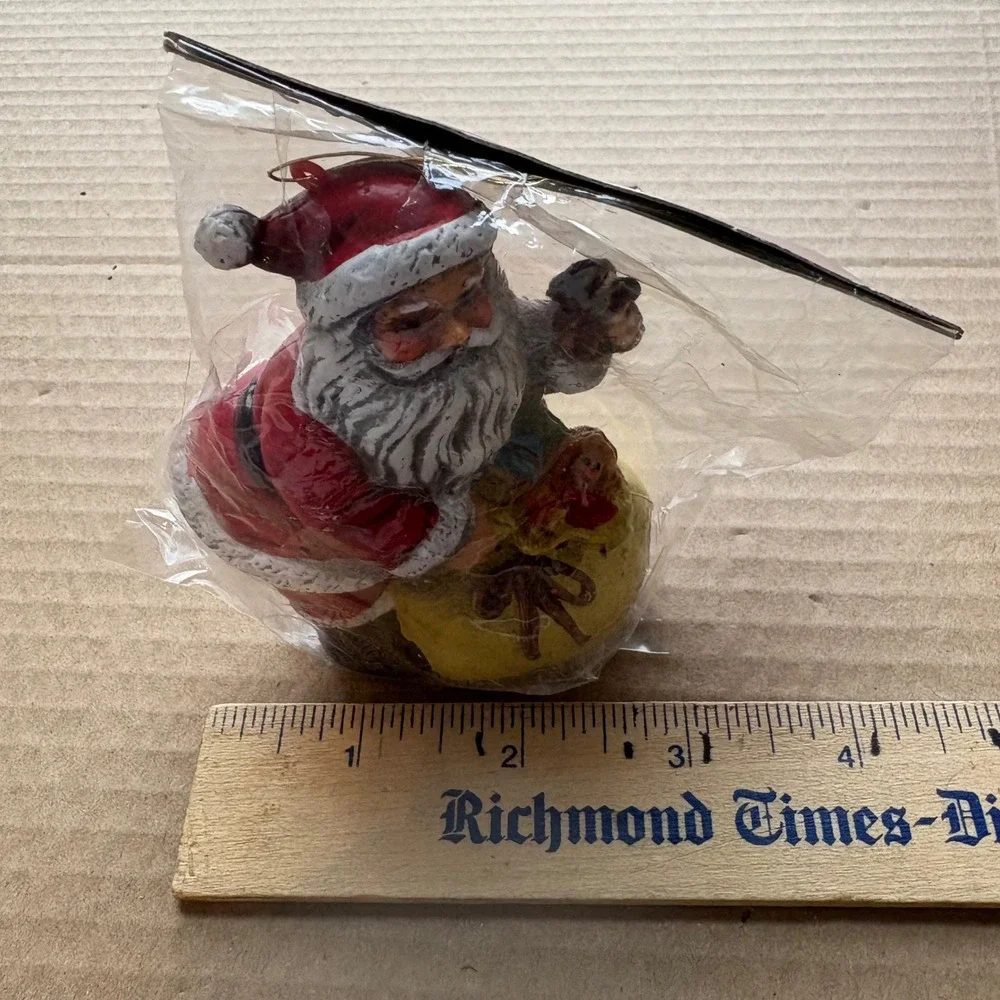 New‎ In Package Old America Stores Vintage Santa Claus Ornament Mini Blow Mold